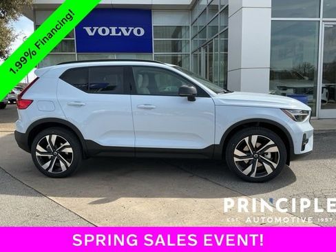 New 2026 Volvo XC40 B5 Plus w/ Protection Package Premier AWD/4WD image 7