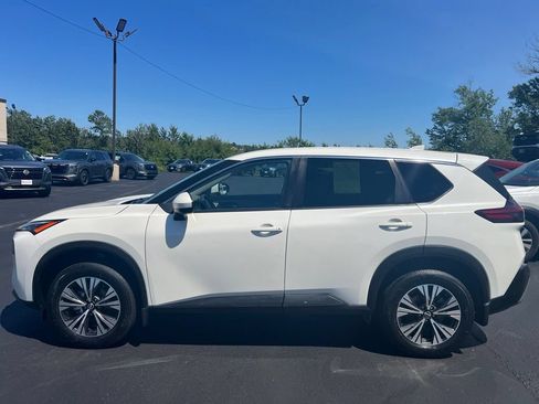 Used 2023 Nissan Rogue SV AWD/4WD image 8