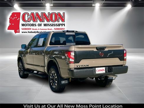 Used 2024 Nissan Titan PRO-4X w/ Off Road Protection Package image 3