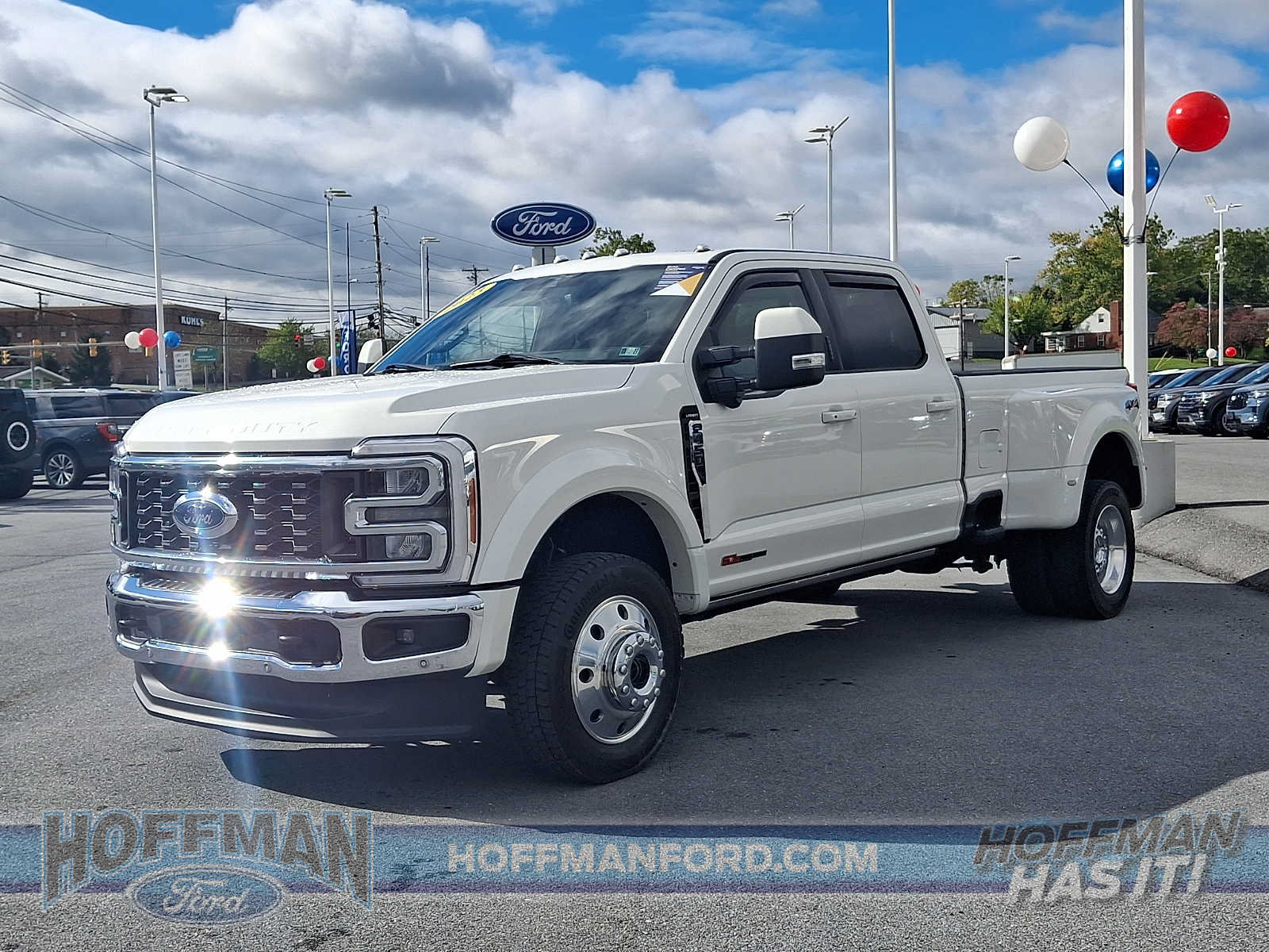 Certified 2023 Ford F450 Lariat w/ Lariat Ultimate Package AWD/4WD image 3