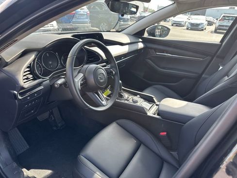 Used 2025 MAZDA MAZDA3 s image 9