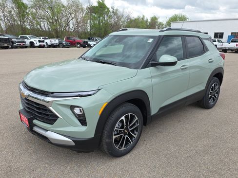 New 2026 Chevrolet TrailBlazer LT image 4