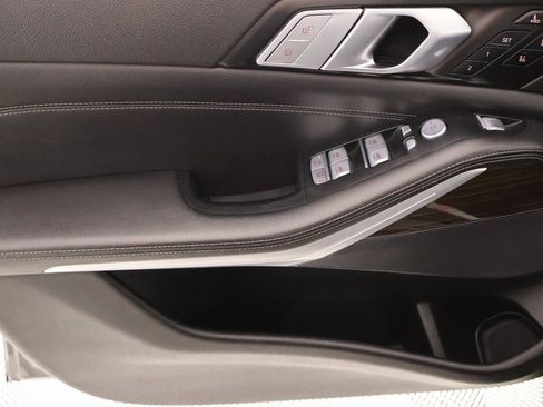 Used 2021 BMW X7 xDrive40i image 19