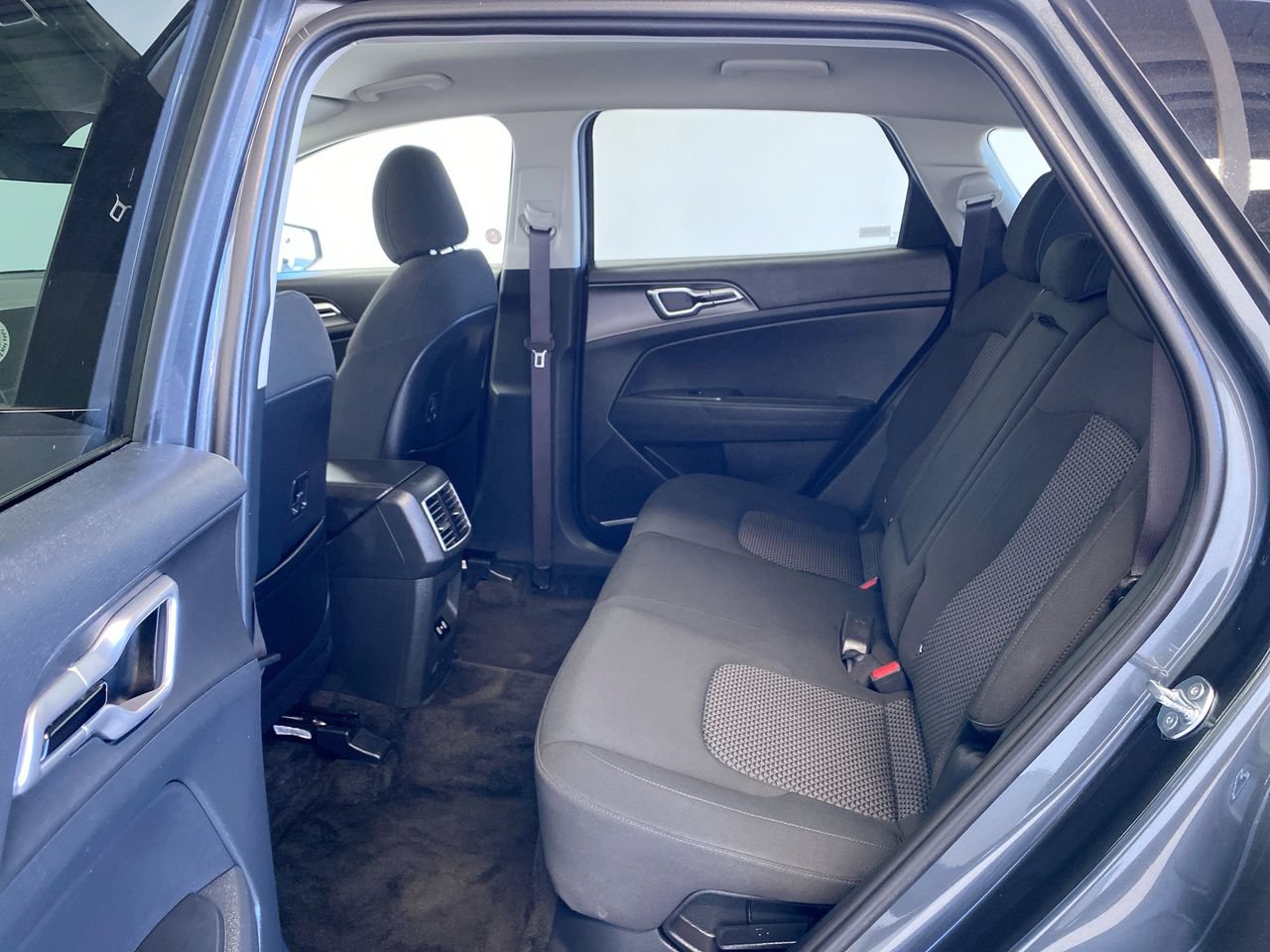 Certified 2026 Kia Sportage S AWD/4WD image 32
