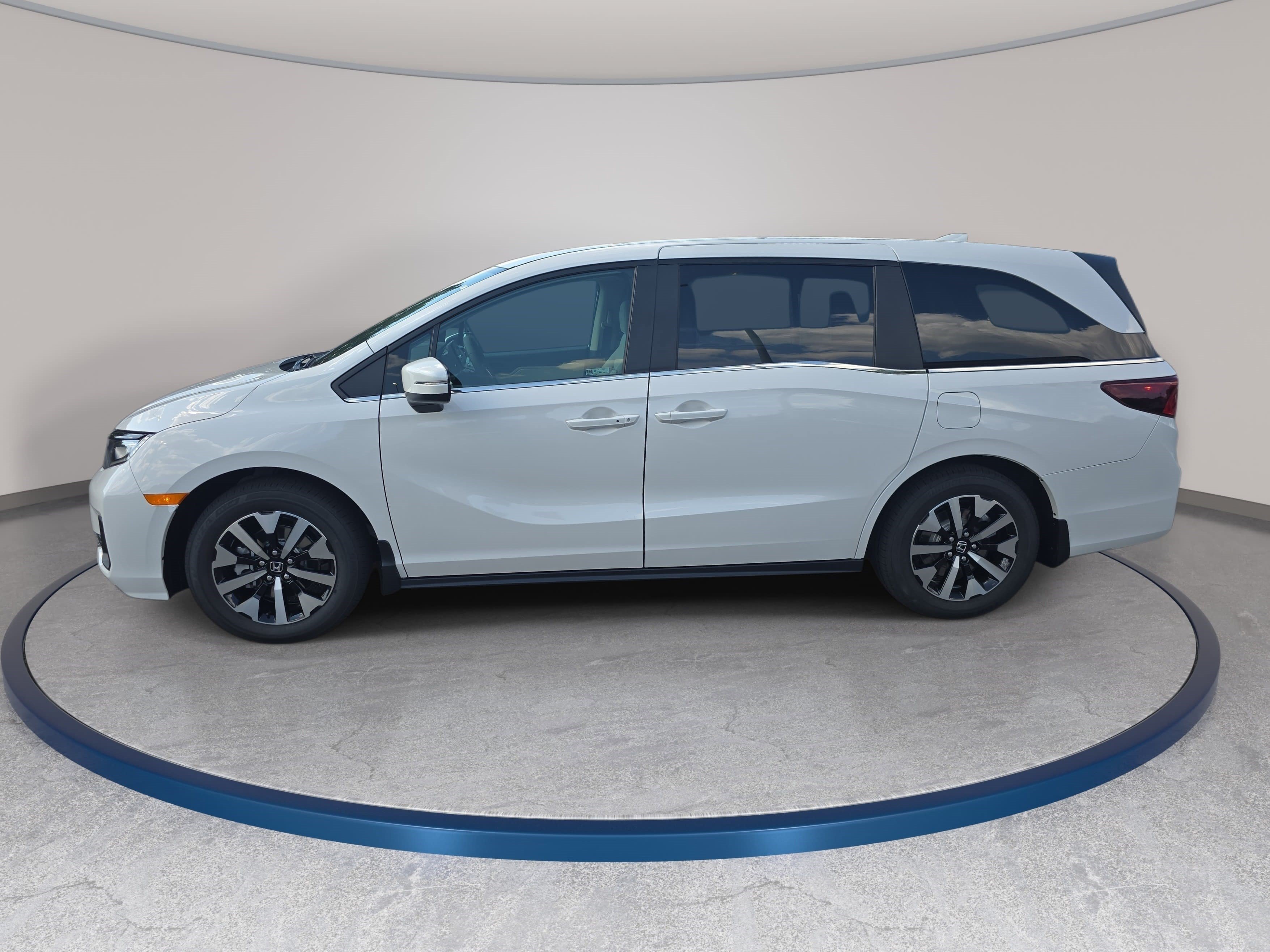 New 2027 Honda Odyssey EX-L image 8