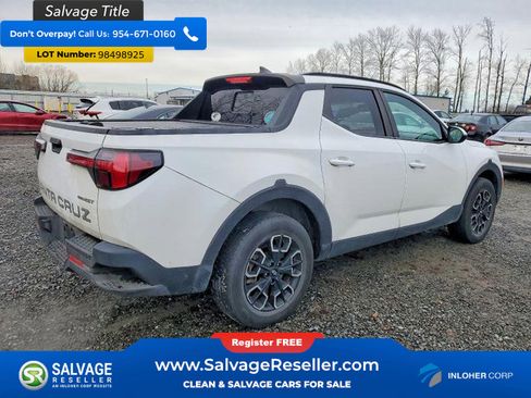 Used 2022 Hyundai Santa Cruz SEL Premium image 4