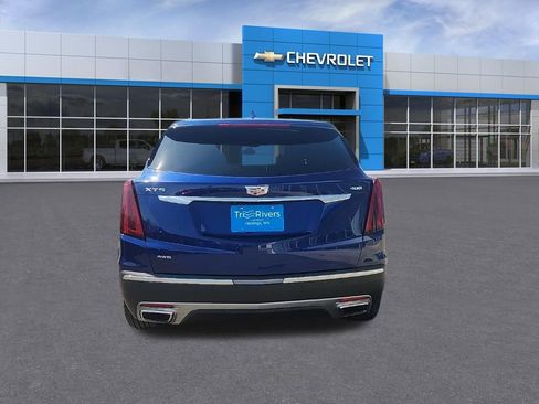 Used 2025 Cadillac XT5 Premium Luxury image 4