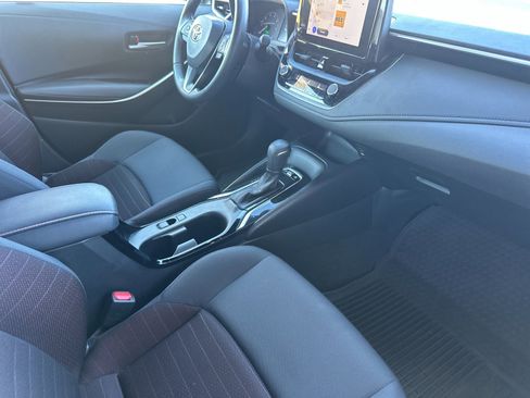 Used 2024 Toyota Corolla SE image 14