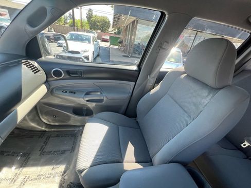 Used 2010 Toyota Tacoma 4x4 Double Cab image 19