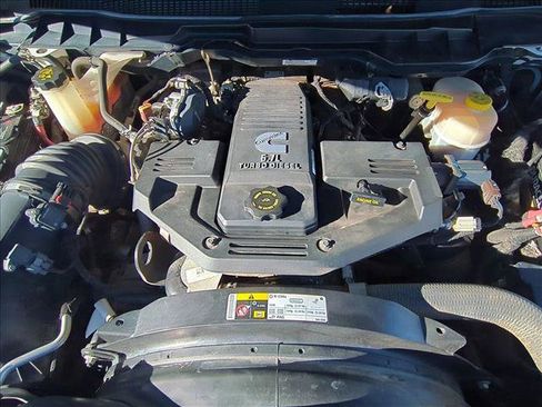 Used 2016 RAM 3500 Laramie Longhorn image 22