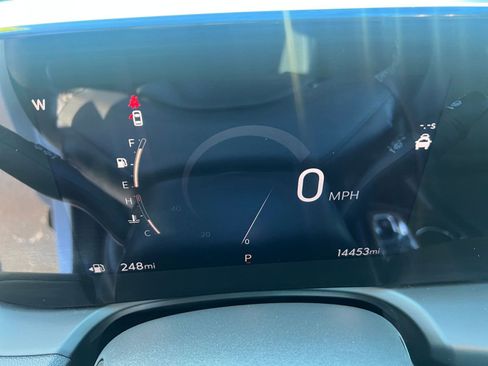 Used 2025 Buick Encore GX Preferred image 40