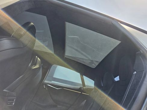 Used 2017 Tesla Model S 75 RWD image 25