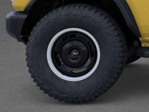 Used 2024 Ford Bronco Heritage Edition image 21