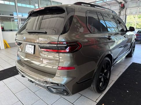 Used 2026 BMW X7 xDrive40i w/ M Sport Package AWD/4WD image 5