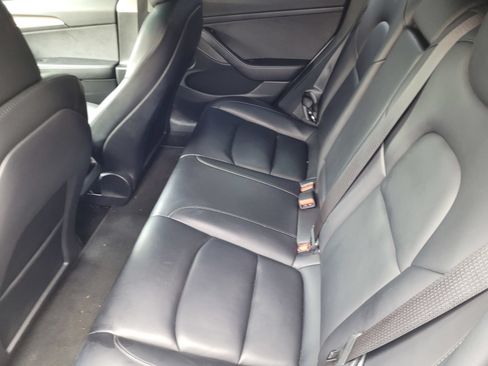 Used 2022 Tesla Model 3 Long Range AWD/4WD image 19