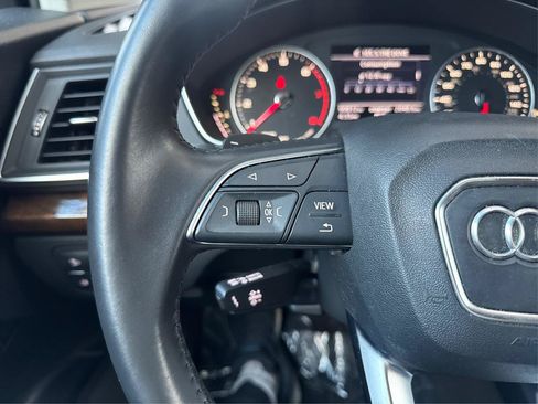 Used 2018 Audi Q5 2.0T Premium AWD/4WD image 25
