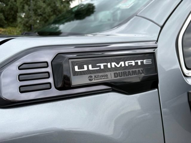 Used 2024 GMC Sierra 3500 Denali Ultimate AWD/4WD image 15