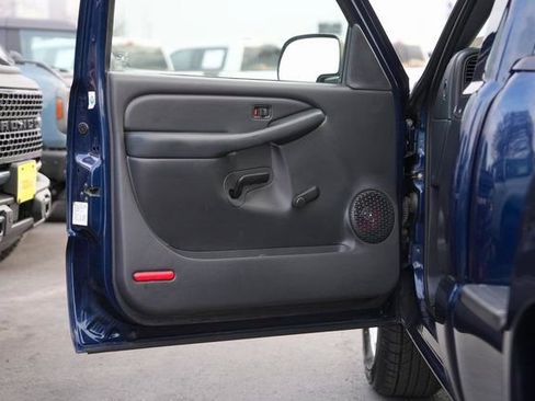 Used 2002 Chevrolet Silverado 1500 2WD Regular Cab image 24