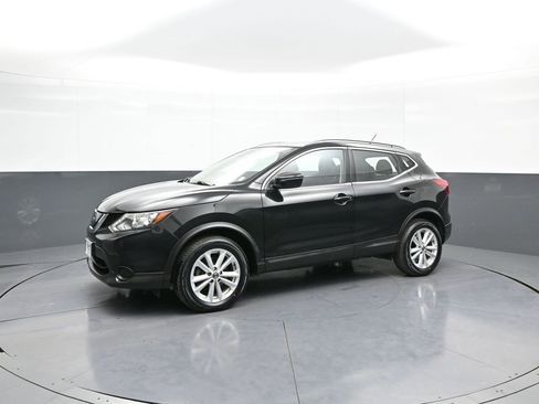 Used 2019 Nissan Rogue Sport SV image 10