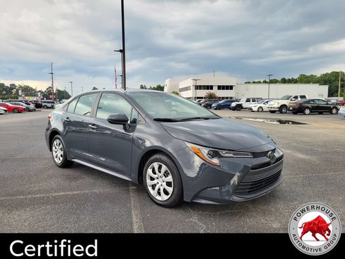 Used 2024 Toyota Corolla LE FWD image 9