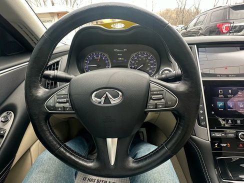 Used 2015 INFINITI Q50 Premium w/ Navigation Package image 11