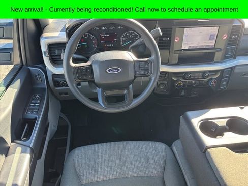 Used 2025 Ford F250 XLT image 14