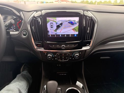 Used 2023 Chevrolet Traverse Premier w/ Redline Edition AWD/4WD image 4