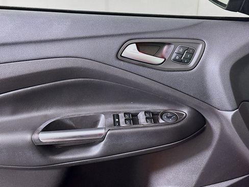 Used 2017 Ford Escape Titanium image 15