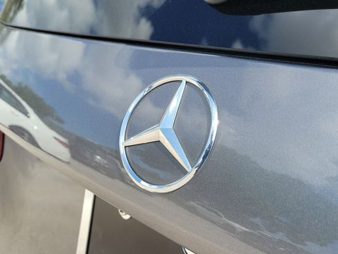 Certified 2022 Mercedes-Benz GLB 250 image 31