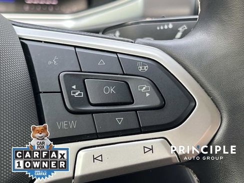 Used 2025 Volkswagen Taos SE image 20