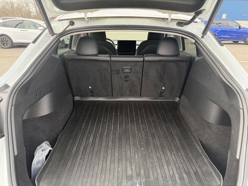 Used 2022 Tesla Model Y Performance image 40