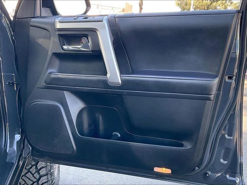 Used 2024 Toyota 4Runner SR5 image 25