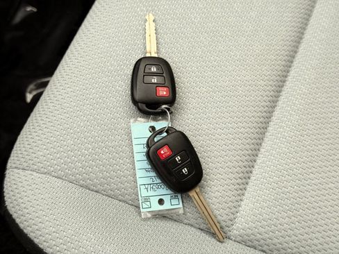 Used 2012 Toyota Prius C One FWD image 36