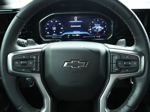 Used 2024 Chevrolet Silverado 1500 LT Trail Boss w/ LT Trail Boss Premium Package AWD/4WD image 14