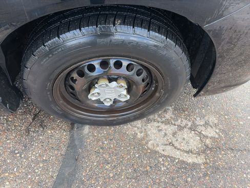 Used 2015 Honda Civic LX image 9