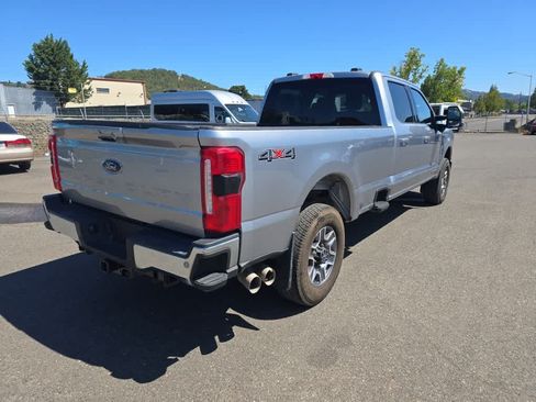 Certified 2023 Ford F350 Lariat w/ Lariat Ultimate Package AWD/4WD image 3