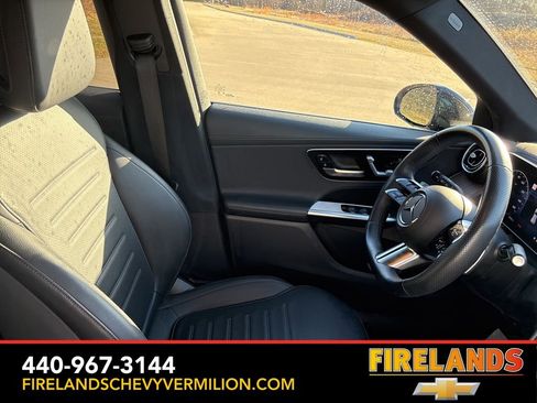 Used 2023 Mercedes-Benz GLC 300 4MATIC image 33