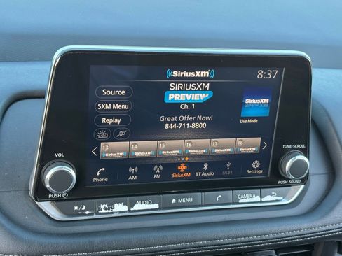 Used 2025 Nissan Rogue SV FWD image 22