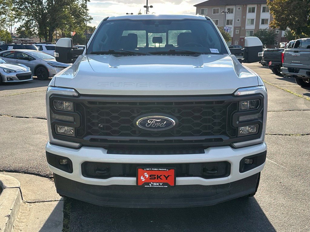 Used 2023 Ford F350 Lariat w/ Sport Appearance Package AWD/4WD image 4