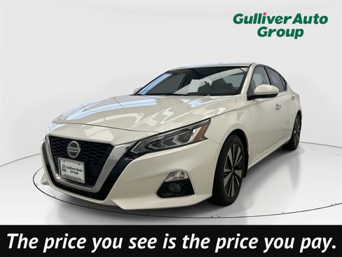 Used 2021 Nissan Altima 2.5 SL image 1