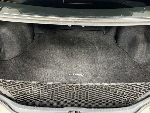 Used 2012 Toyota Camry XLE FWD image 24