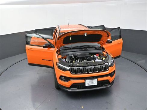 New 2026 Jeep Compass Latitude image 26