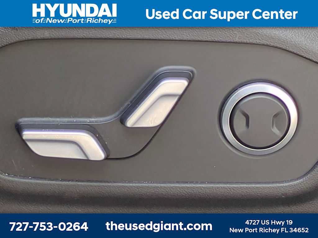Used 2026 Hyundai Santa Fe SEL AWD/4WD image 23