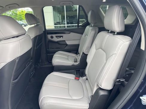 Certified 2023 Honda Pilot EX-L image 17