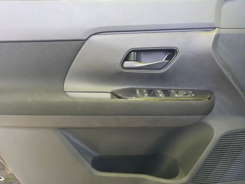 New 2026 Nissan Kicks S FWD image 14