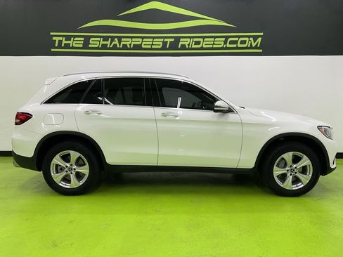 Used 2018 Mercedes-Benz GLC 300 4MATIC image 10