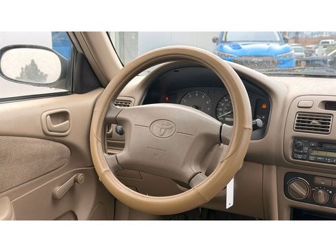 Used 2001 Toyota Corolla CE image 15