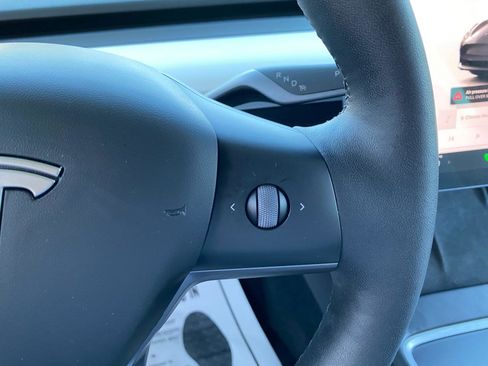 Used 2023 Tesla Model 3 Standard Range image 52