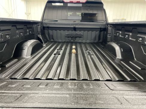 Used 2020 Chevrolet Silverado 2500 High Country w/ Z71 Off-Road Package image 25