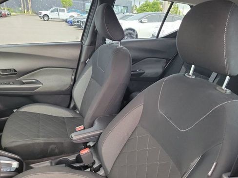 Certified 2020 Nissan Kicks S FWD image 15